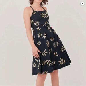 Pact Organic Fit and Flare Shorty Midi Dress Golden Hour Leaves NWT